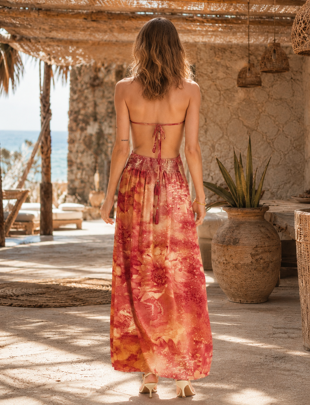 İpek Karışımlı Sırt Dekolteli Cut-Out Maxi Elbise